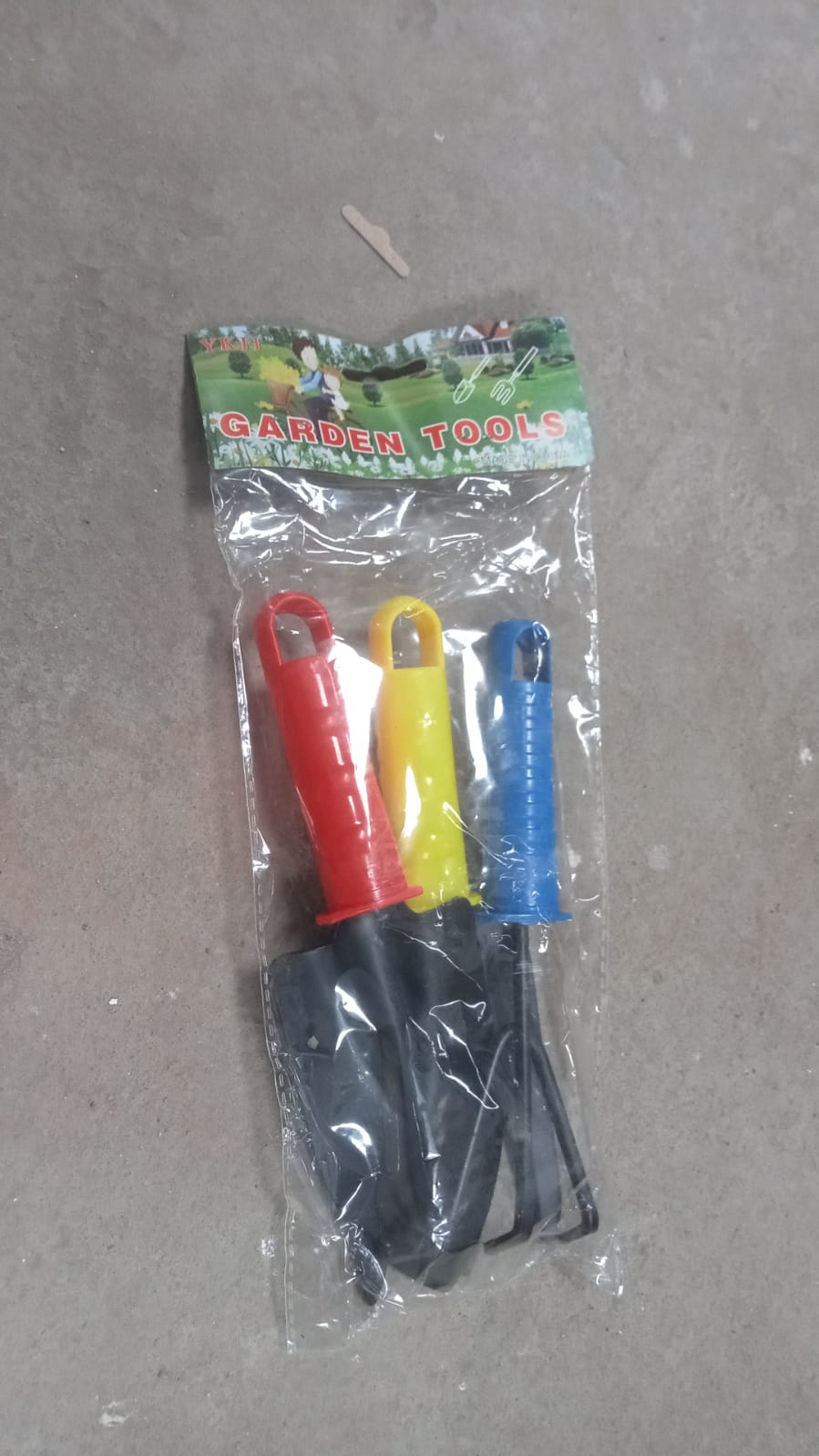 1768 Colorfull Garden Tool Set Set of 3Pc