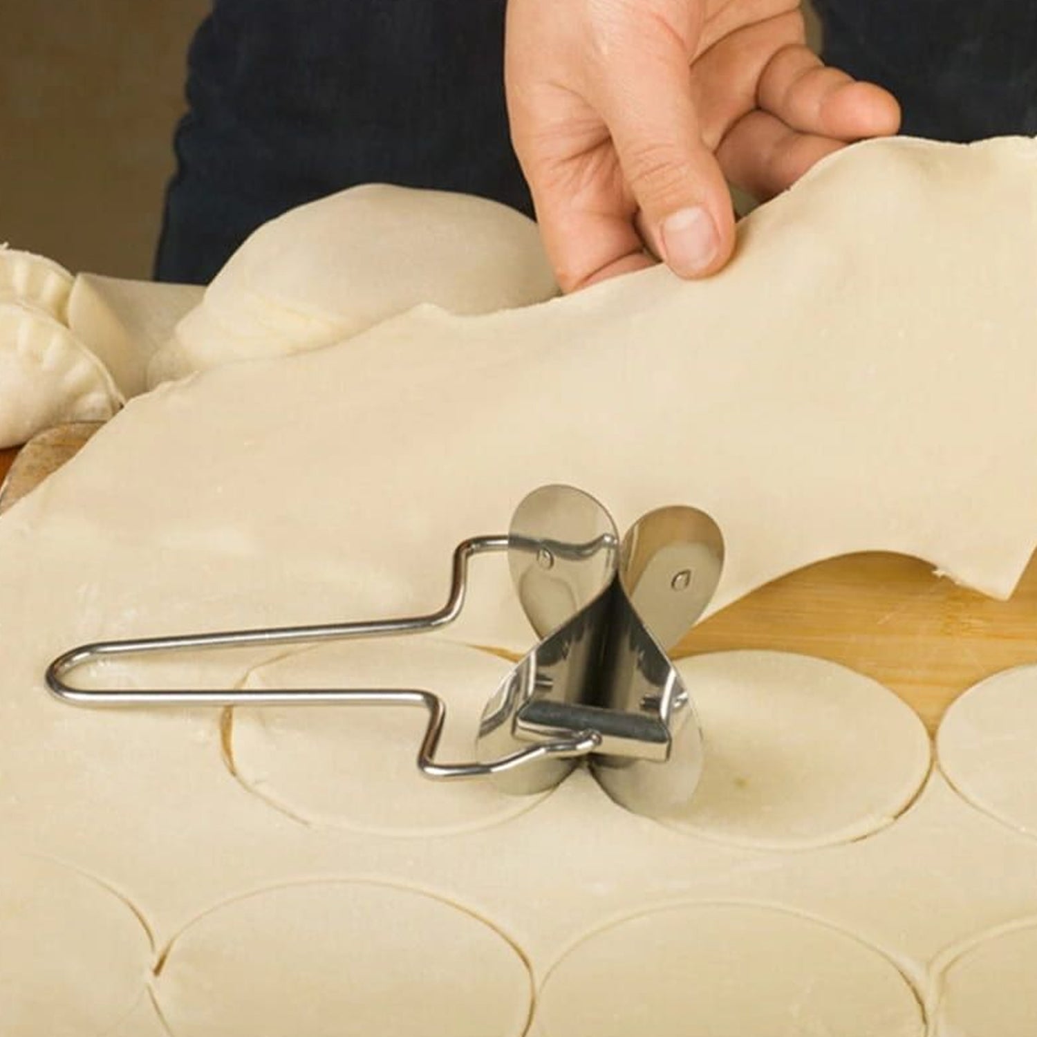 2891 PURI CUTTER STAINLESS STEEL ROLLER MACHINE FOR BAKING TOOLS