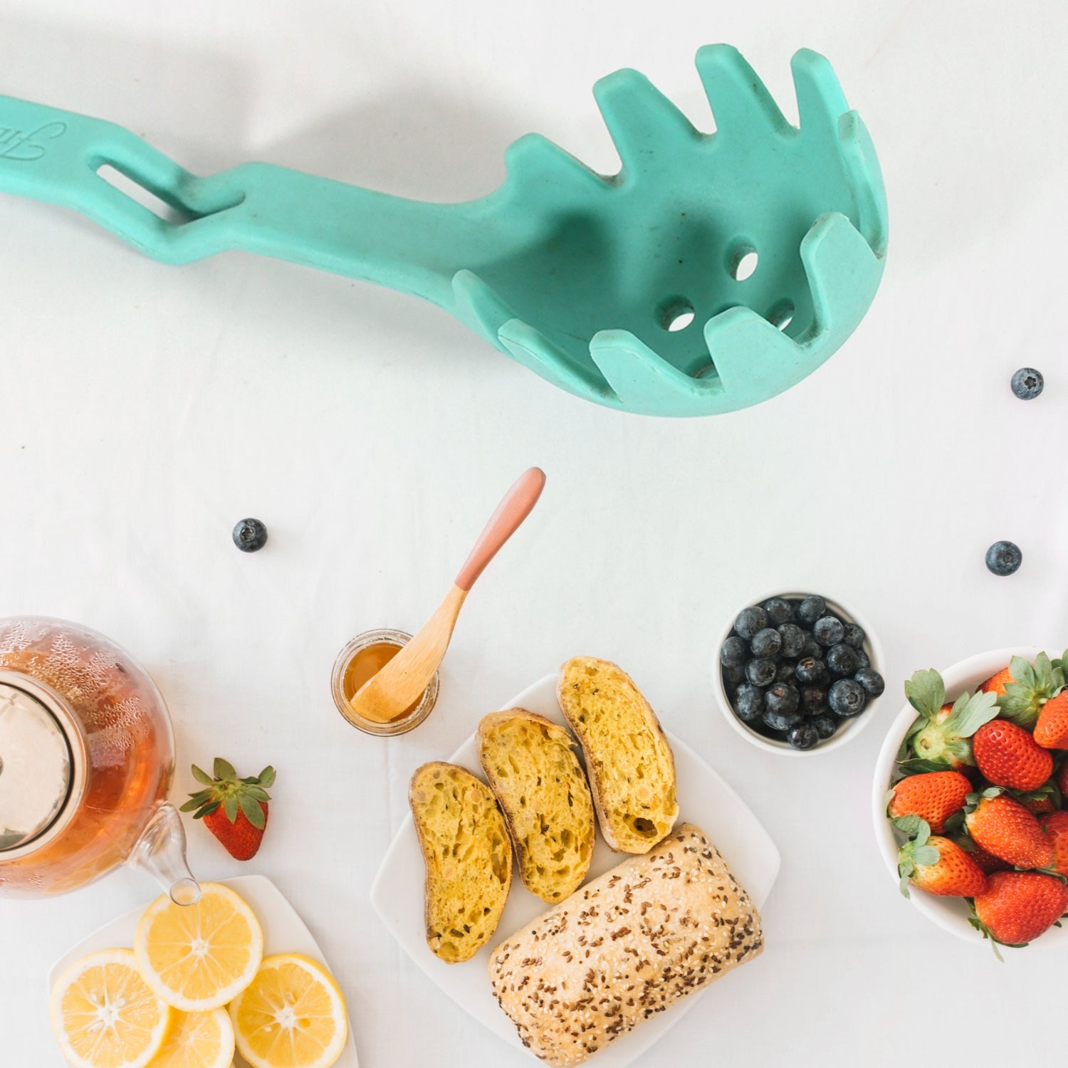 8537 Premium XL Silicone Pasta Fork, High Heat Resistant to 600°F, Hygienic One Piece Design, Spaghetti Strainer & Server Spoon