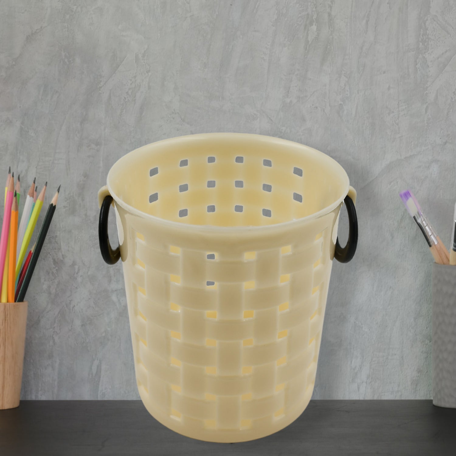 17557 Multifunctional Plastic Round Multi-Purpose Toothpaste Stationary Pen Pencil Holder, Mini Desk Office Desktop Stationery Organizer Bathroom Shelves for Adults (1 Pc)