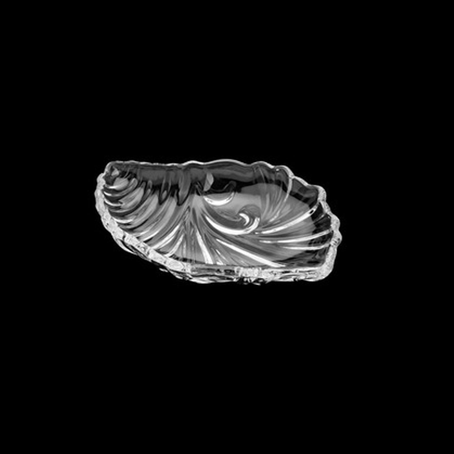 2354 Leaf shaped Glass Serve tray of snacks, Mukhwaas, and ice cream.