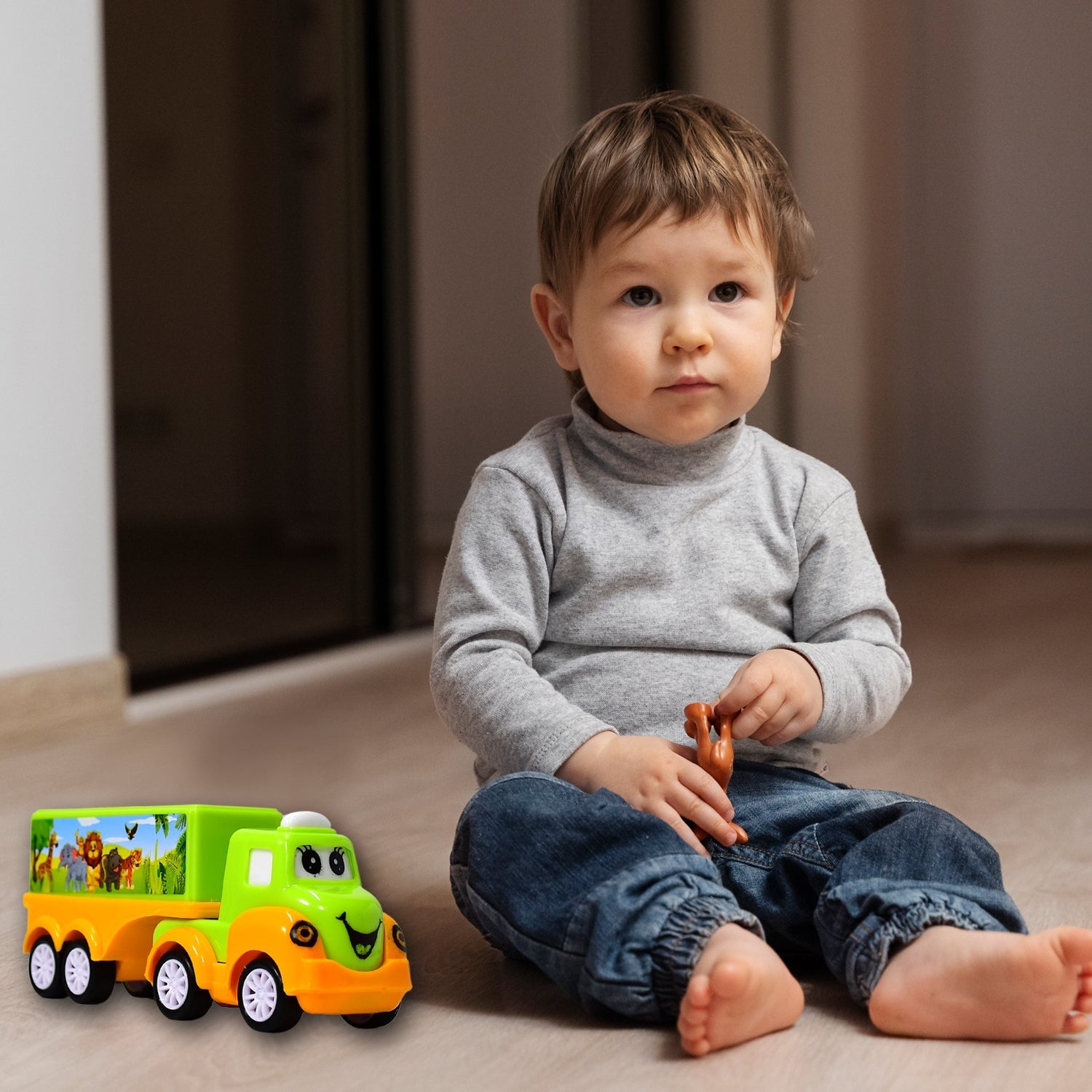 8052 Small Green and yellow Toy Truck.