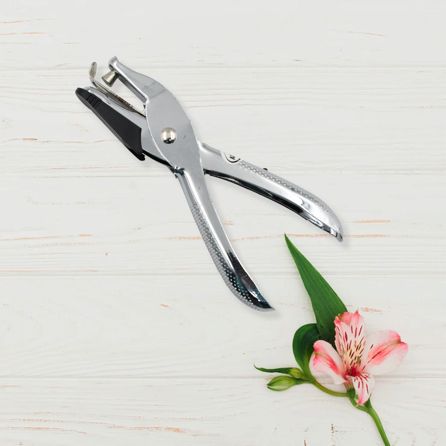 9143 Hole Punch Crafts Single Hole Puncher Hole Puncher Whole Puncher Paper Hole Office Puncher Office Supply Paper Cutter