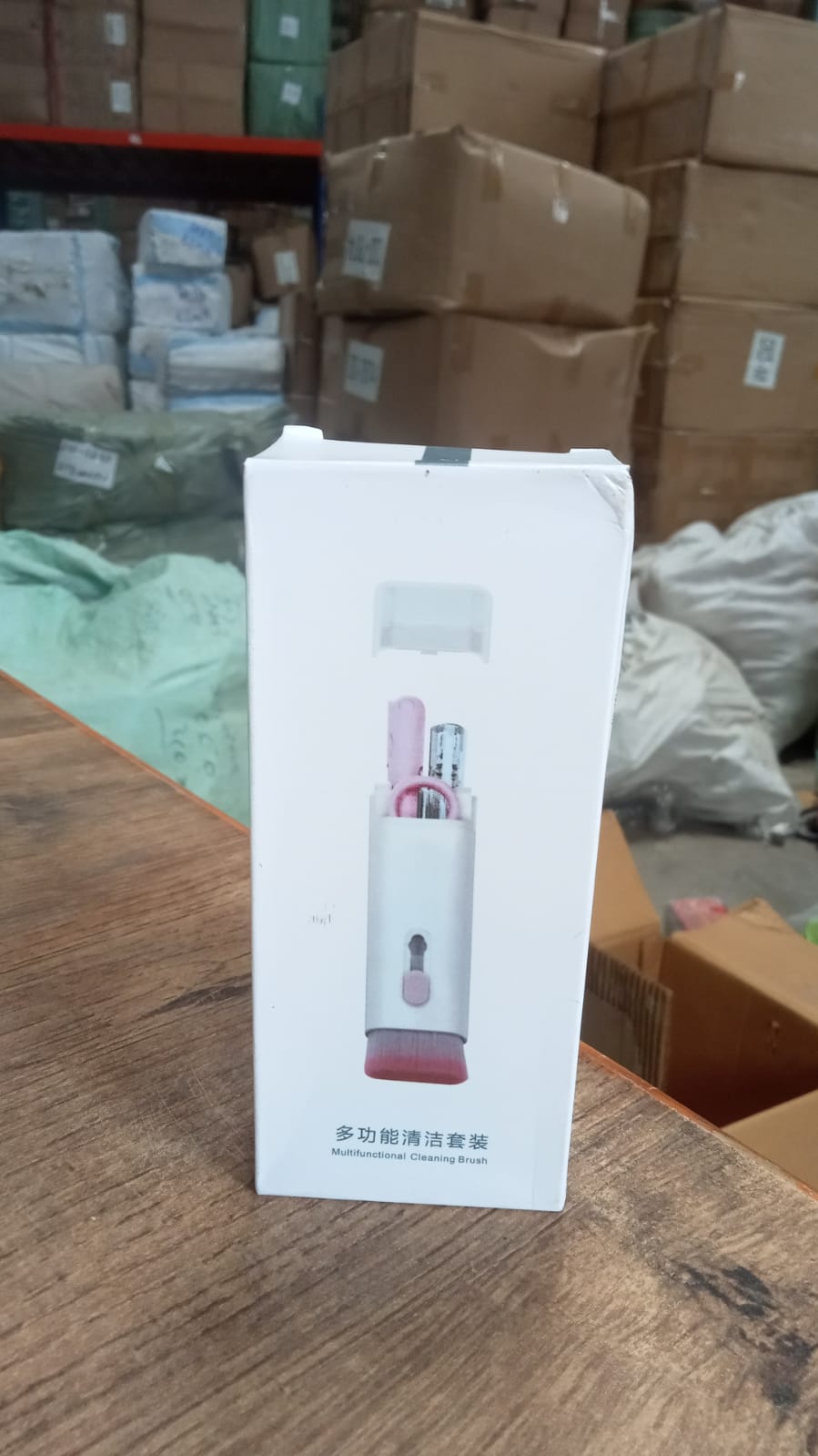 6462 7 in 1 Electronic Cleaner kit, Cleaning Kit for Monitor Keyboard Airpods, Screen Dust Brush Including Soft Sweep, Swipe, Airpod Cleaner Pen, Key Puller and Spray Bottle 02