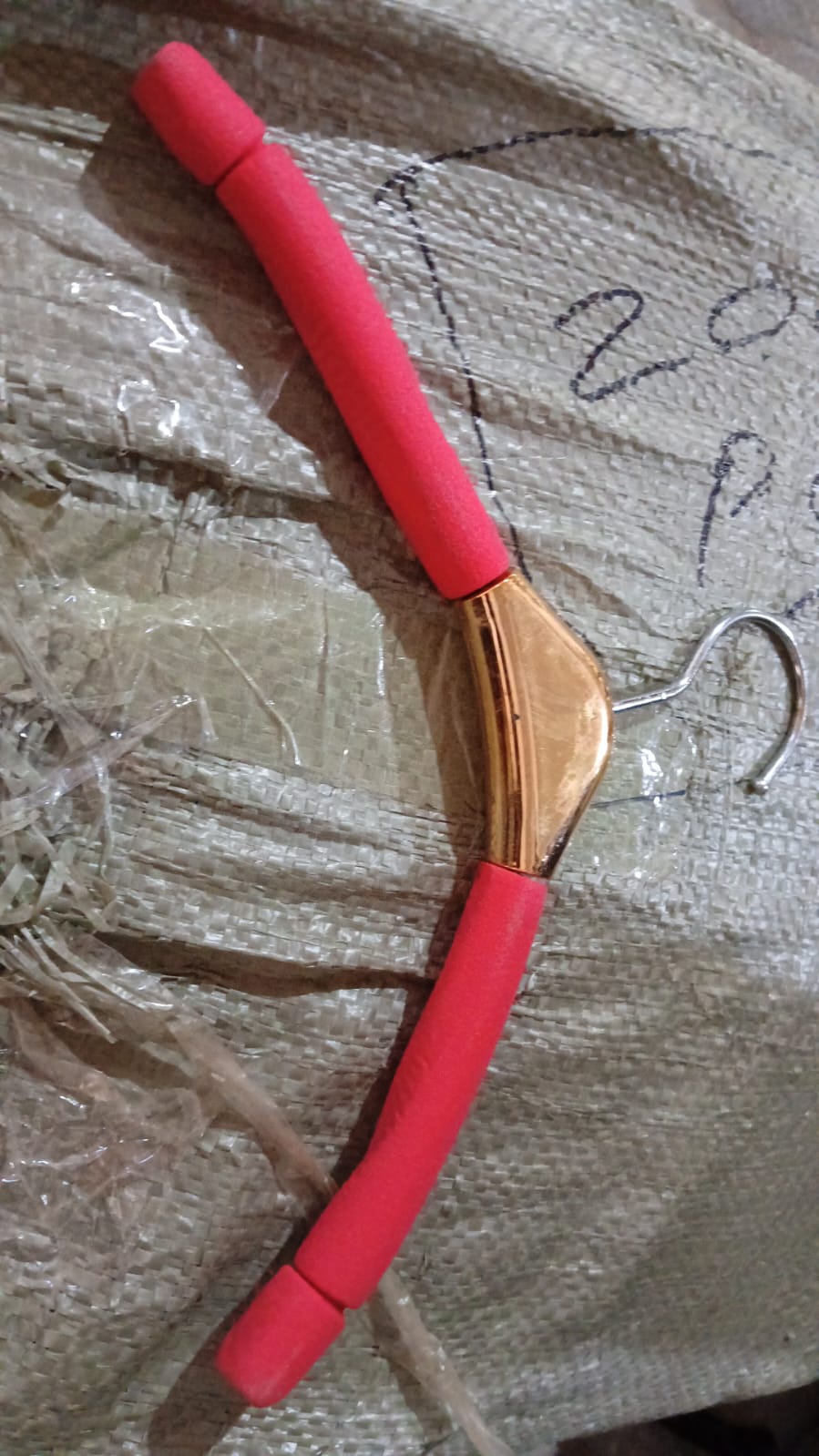 Solid Sponge Hanger Non-Slip Hanger Home No Trace Clothes Hanging Pants Clip Clothing Store Hangers, Clothes Hanger for Closet Wedding Dress Women, Men, Children Clothing (1 Pc / Mix Color)