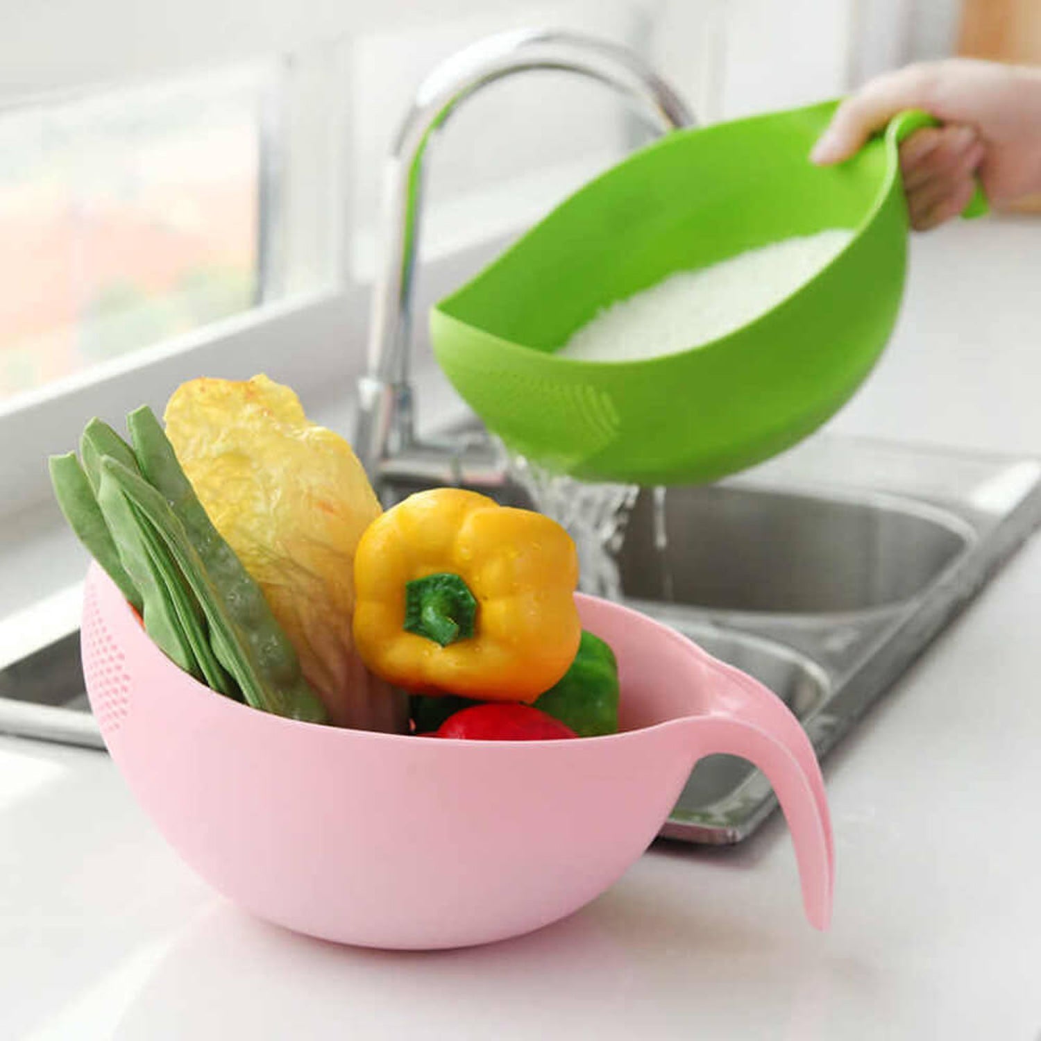 2014 Plastic Rice Bowl/Food Strainer Thick Drain Basket with Handle for Rice, Vegetable & Fruit. (1Pc)