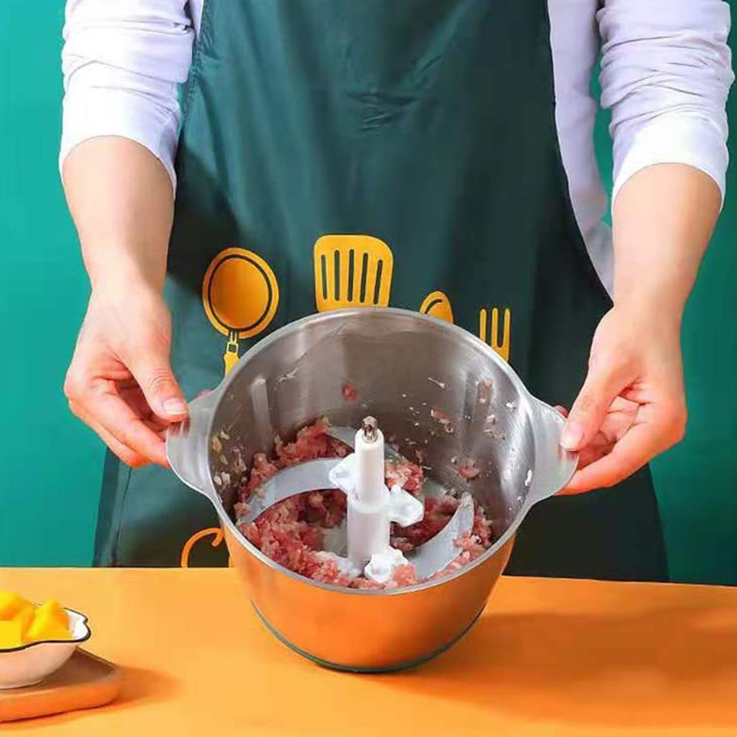 2362 STAINLESS STEEL ELECTRIC MEAT GRINDERS WITH BOWL HEAVY FOR KITCHEN FOOD CHOPPER, MEAT, VEGETABLES, ONION , GARLIC SLICER DICER, FRUIT & NUTS BLENDER (2L, 250WATTS)