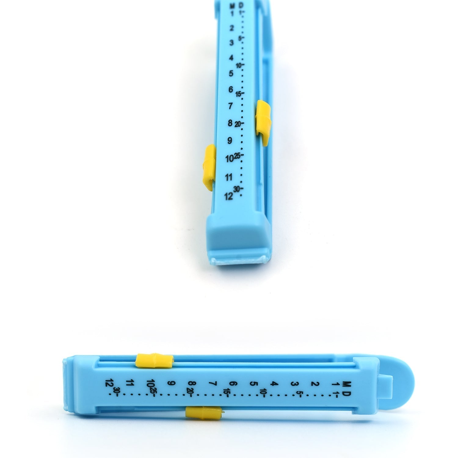 6173 Small Multipurpose Food Snack Plastic Bag Clip Sealer/Packet Sealer Clamps/Manual Vacuum Bag Sealer/Food Pouch Clip/Bag Zipper/Food Clips Sealer for Home Kitchen, Set of 4 (Multicolor)