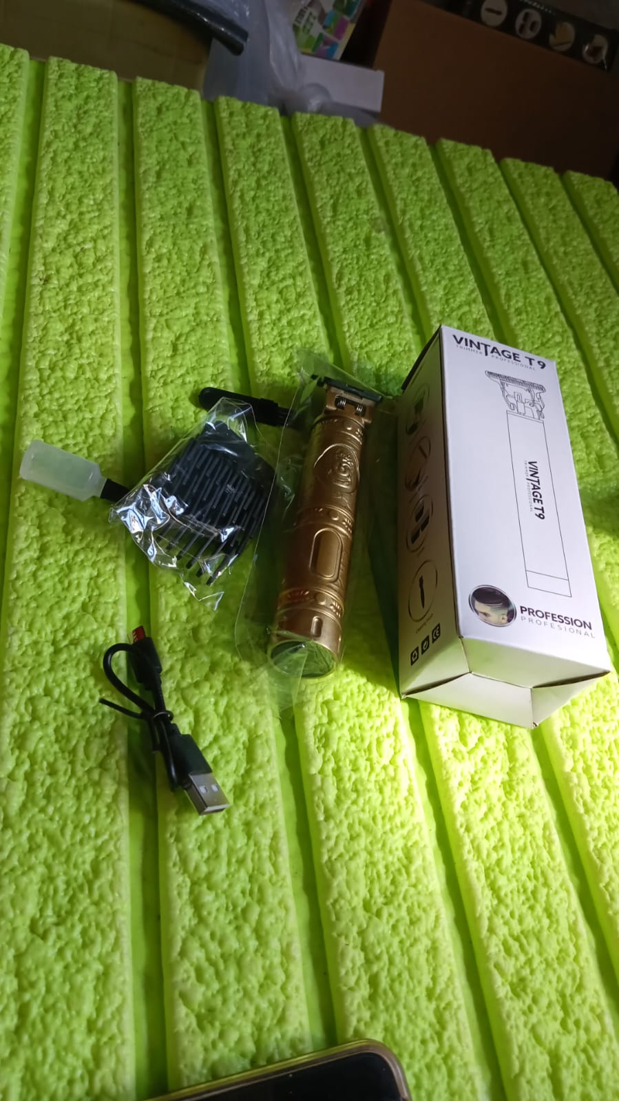 12839 Plastic Body Hair Trimmer for Men Hairstyle Trimmer, Professional Hair Clipper, Electric Shaving machine dry shaving for men - hair shaving and trimming beard With 4 adjustable blade clipper, Oil, Cleaning Brush