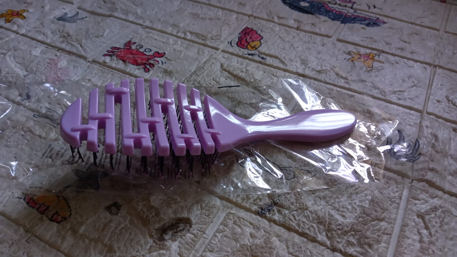 Anti-static Scalp Massage Hair Brush Comb for Curly Straight Hair, Womens Hair Brush Wet, Detangling Brush for Curly Hair Detangler, Wet Hair Brush Detangler, Girls Hair Brush (1 Pc )