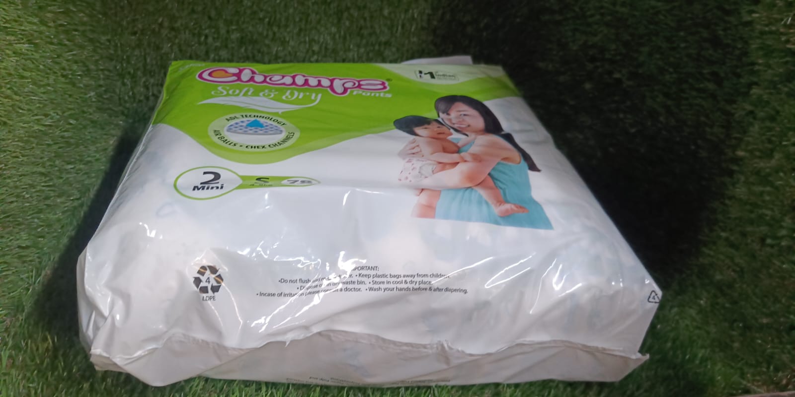 0960 Champs Soft and Dry Baby Diaper Pants 78 Pcs (Small Size S78)