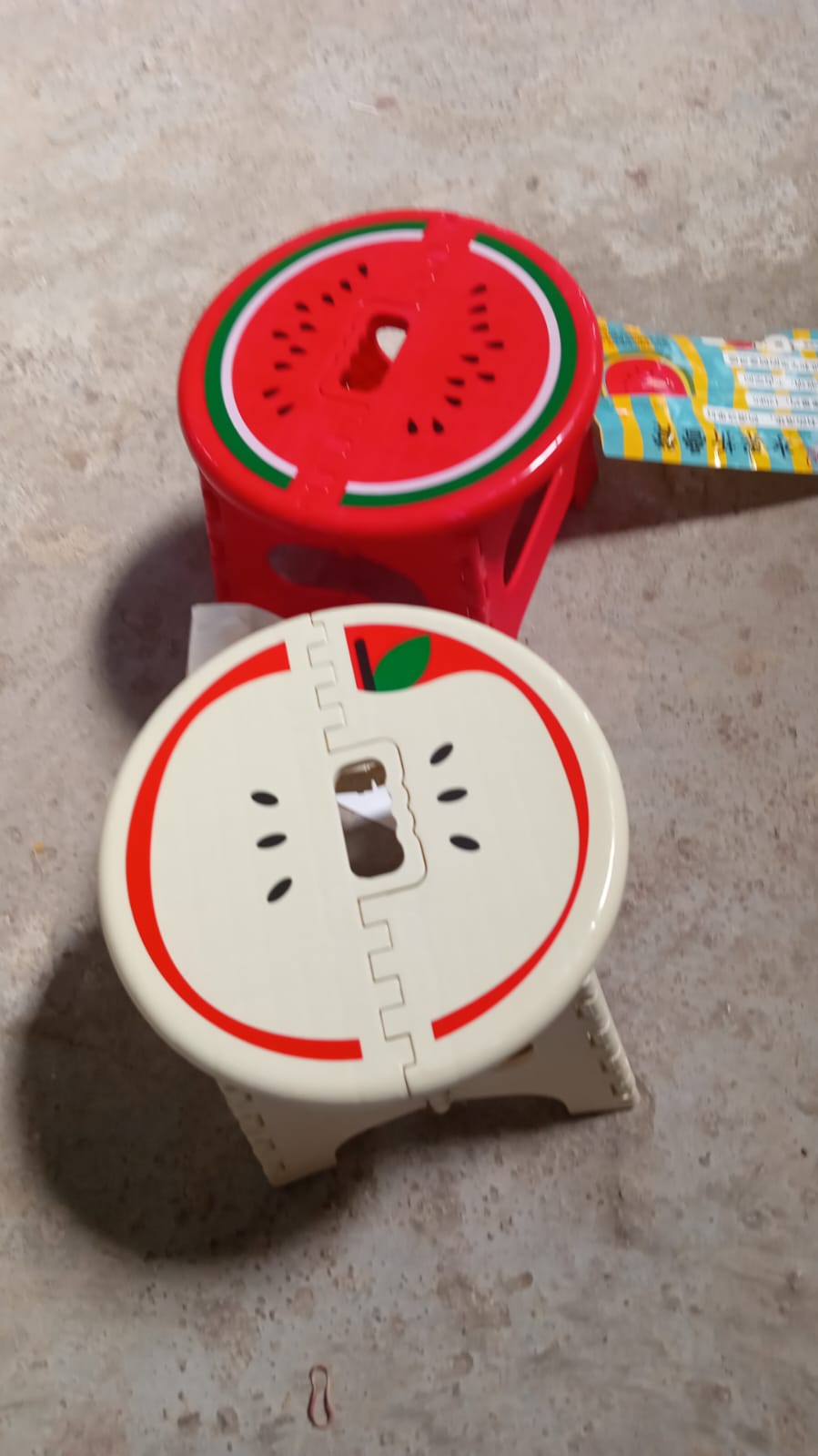 4365 Mix Color Creative Thickening Folding Stool, Fruit Pattern Plastic Low Stool for Kindergarten Small Bench Hinge Handle Design,Learn Game Children's Kids Table Indoor Household Children's Chair Lightweight