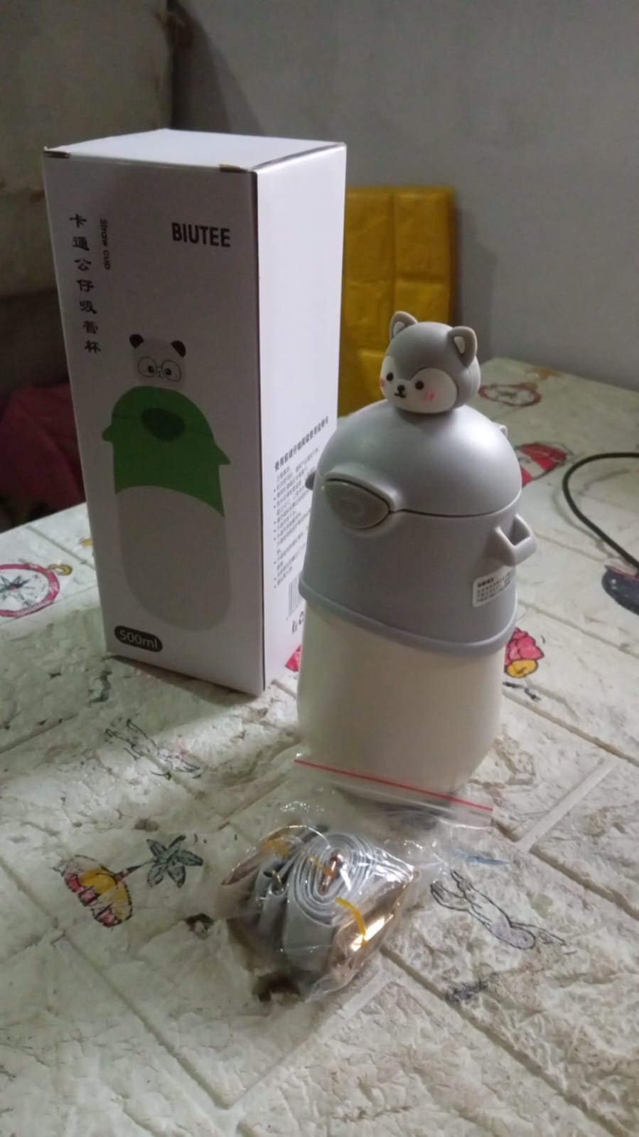 6685 Water Bottle 500ml With Dori and Hook Easy to Carry & Straw Cartoon Vacuum Flask Thermal Stainless Steel Portable Sealed Bear Water Bottle for Gifts Water Bottle for Gifts for Outdoor/ Office/Gym/School (500 ML)