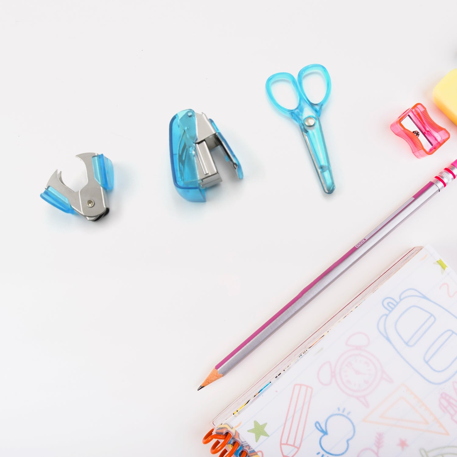 4143 Mini Office Stationery Set, Including Stapler, Scissors, Paper Clips, Tape Dispenser, Transparent Tape, And Staples