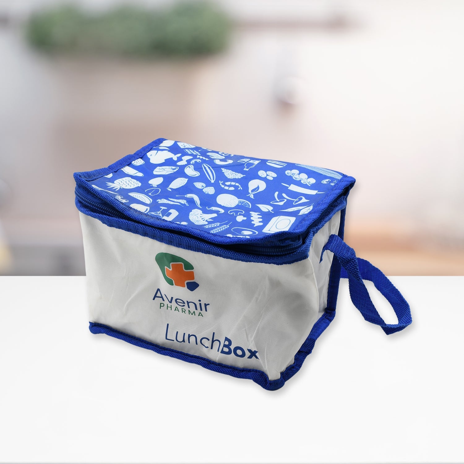 7742 Lunch Bag, Waterproof Insulated Lunch Bag Women Men kids Reusable Lunch Box, Snack Picnic Bag, Mini Lunch box Bag for School Swim Fishing Picnic Small